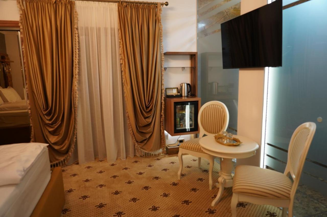 Vila Imperial One Luxury Boutique Hotel Fagaras Exterior photo