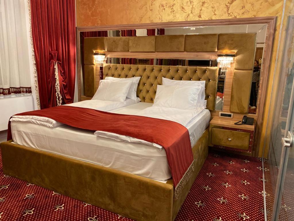 Vila Imperial One Luxury Boutique Hotel Fagaras Exterior photo