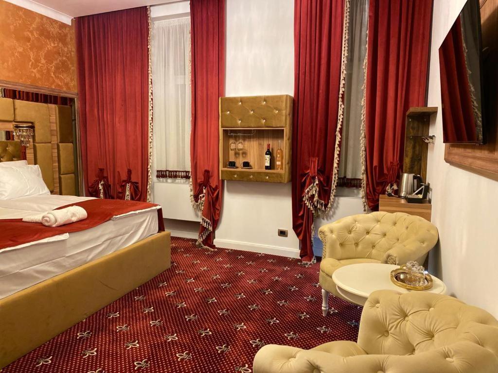 Vila Imperial One Luxury Boutique Hotel Fagaras Exterior photo